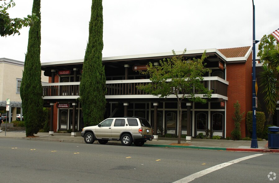 More Photos Of 1075 1st St, Benicia Medical For Lease