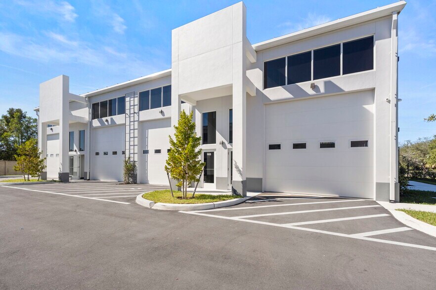 Primary Photo Of 3584 Plover, Naples Warehouse For Lease