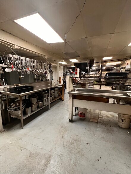 More Photos Of 9501 State Route 13, Camden General Retail For Sale