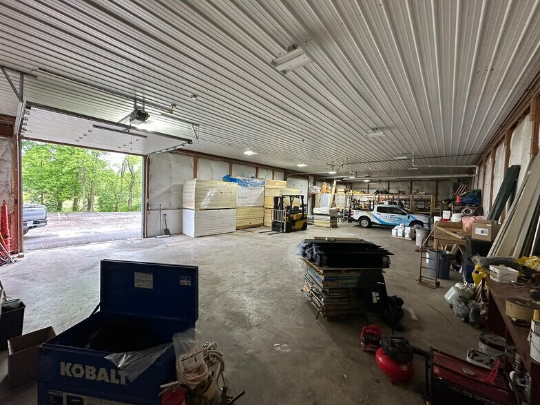 More Photos Of 11324 Johnstown Rd, New Albany Warehouse For Sale