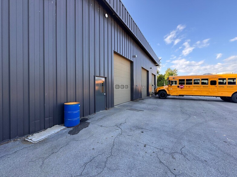 More Photos Of 7770 Lakeport rd, Chittenango Industrial For Lease