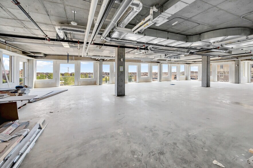 More Photos Of 7171 80th Ave NE, Calgary Office For Lease