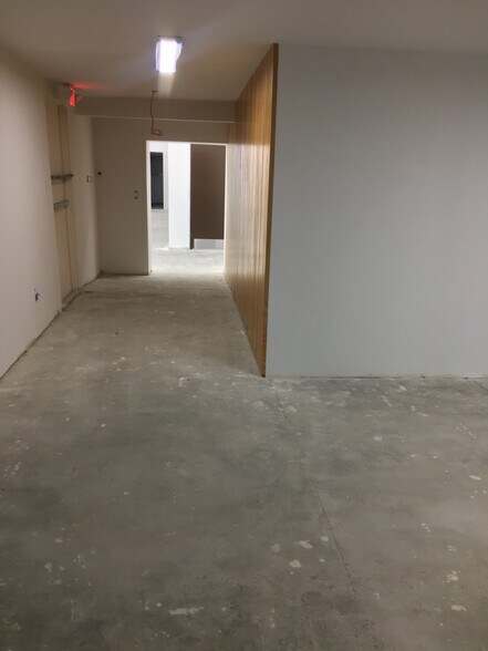 More Photos Of 4304 La Branch St, Houston Daycare Center For Lease
