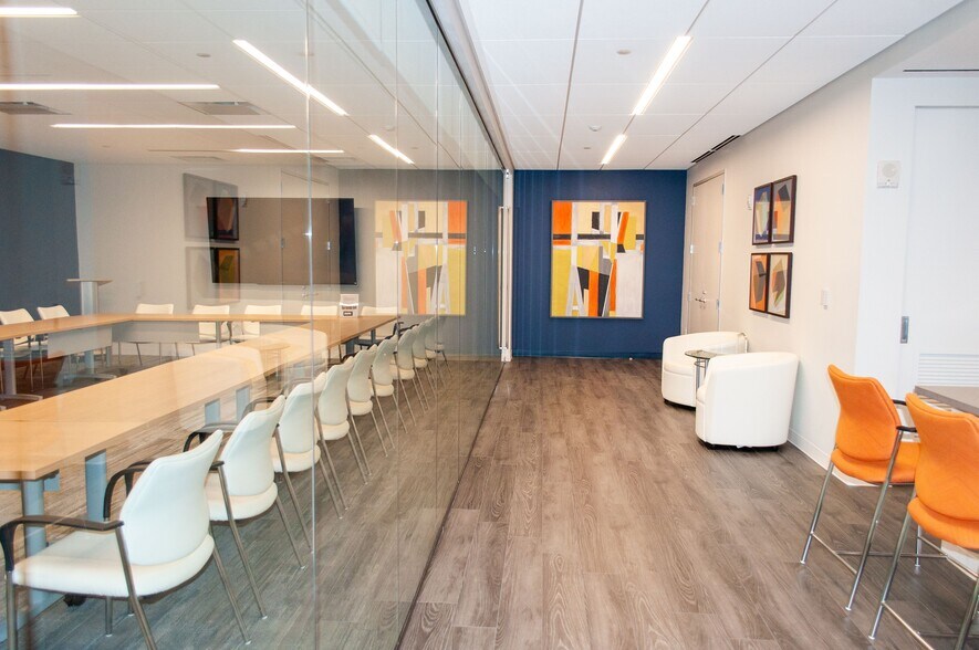 More Photos Of 11091 Sunset Hills Rd, Reston Office For Lease