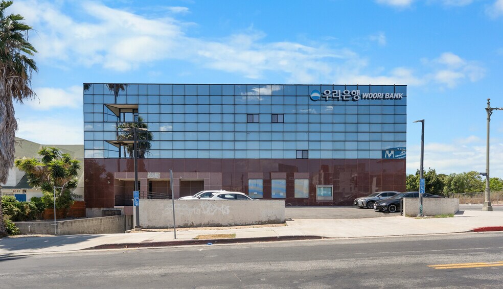 Primary Photo Of 3360 W Olympic Blvd, Los Angeles Office For Lease