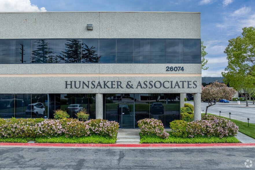 More Photos Of 26074 Avenue Hall, Valencia Flex For Lease