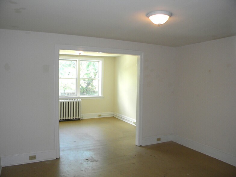 More Photos Of 8518 Germantown Ave, Philadelphia General Retail For Sale