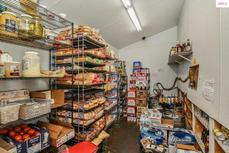 More Photos Of 213 E 4th Ave, Clark Fork Restaurant For Sale