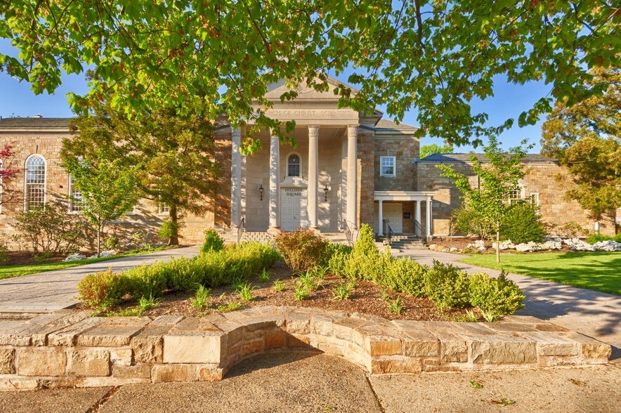 More Photos Of 8 Hillside Ave, Montclair Coworking Space