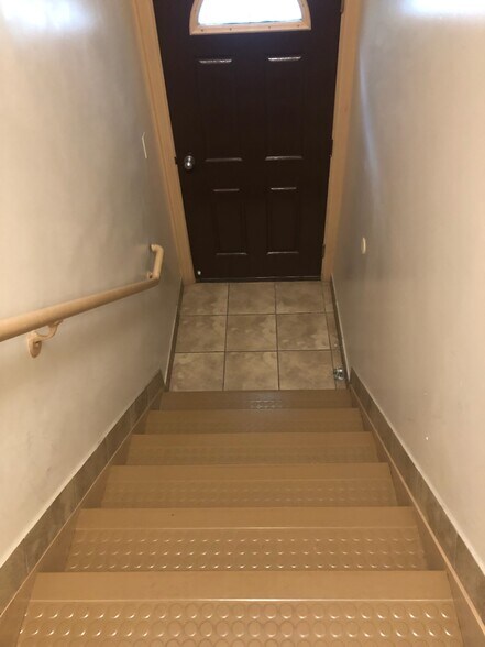 More Photos Of 5941 Linden St, Ridgewood Storefront Retail Residential For Lease