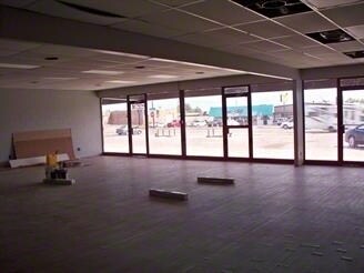 More Photos Of 728 N Sheridan Rd, Tulsa General Retail For Sale