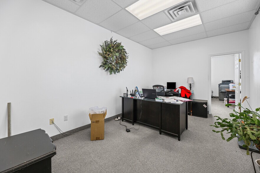 More Photos Of 494 E 2400 N, Tooele Office For Lease