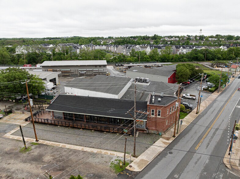 More Photos Of 425 Bridge St, Phoenixville Freestanding For Sale