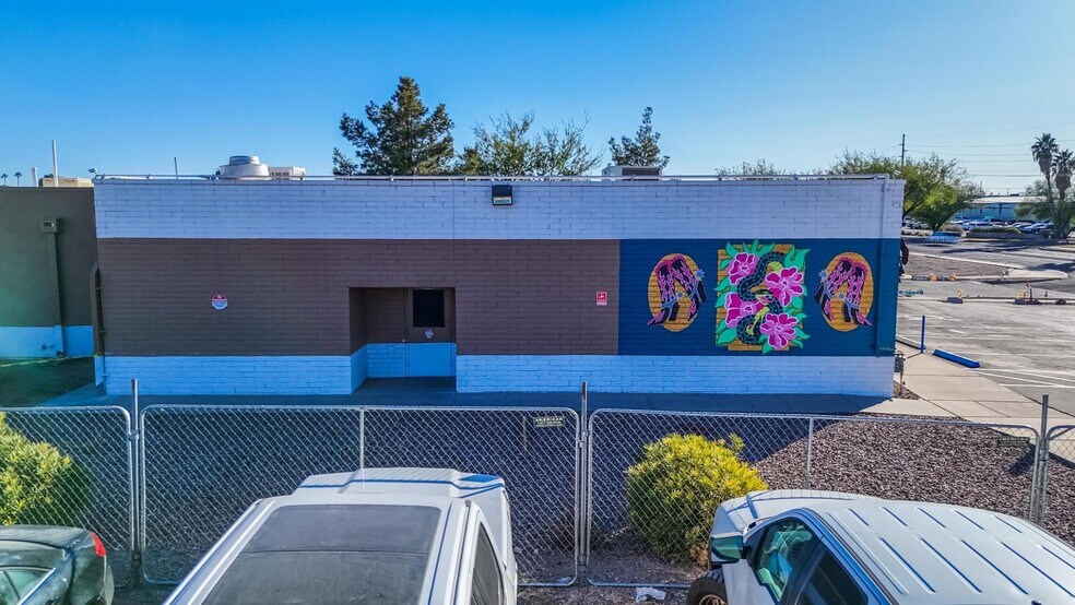 More Photos Of 4525 S Park Ave, Tucson Restaurant For Sale