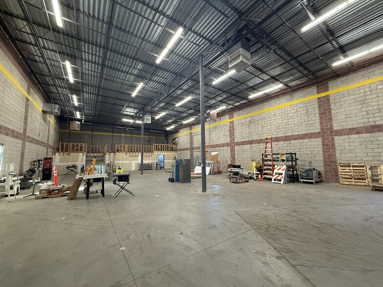 More Photos Of 8651 Grant St, Thornton Freestanding For Lease