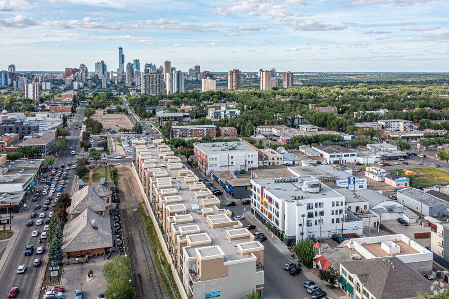 More Photos Of 8015 102 St NW, Edmonton Apartments For Lease