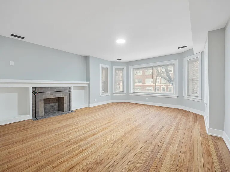 More Photos Of 8139 S Drexel Ave, Chicago Apartments For Sale