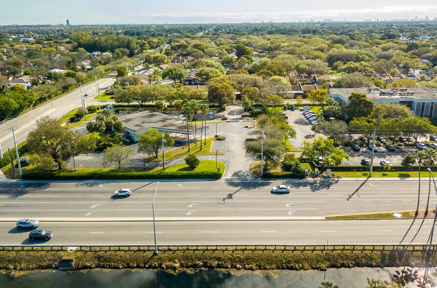 More Photos Of 10000 Taft St, Pembroke Pines Land For Lease