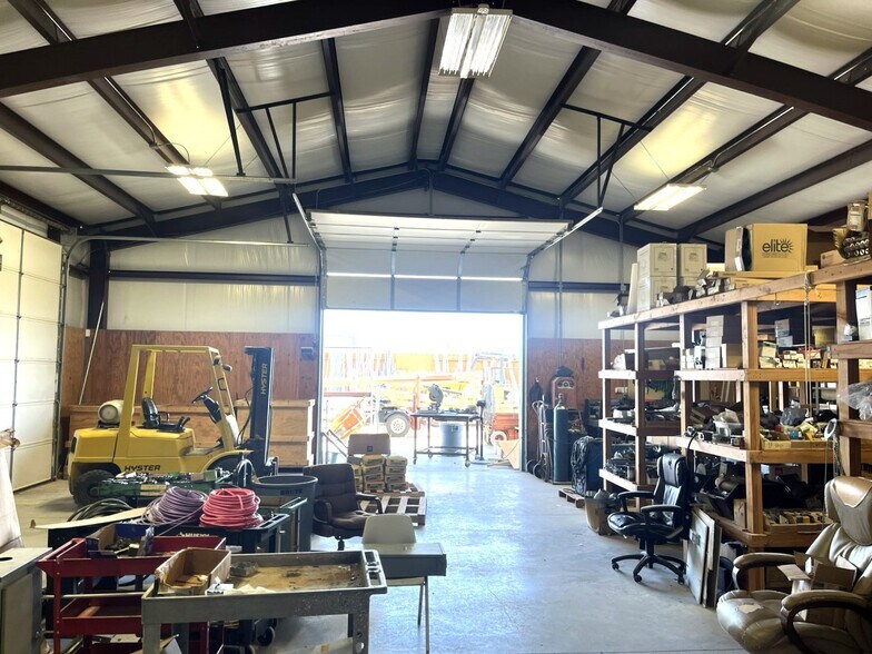 More Photos Of 3810 Spraberry Dr, San Angelo Flex For Sale