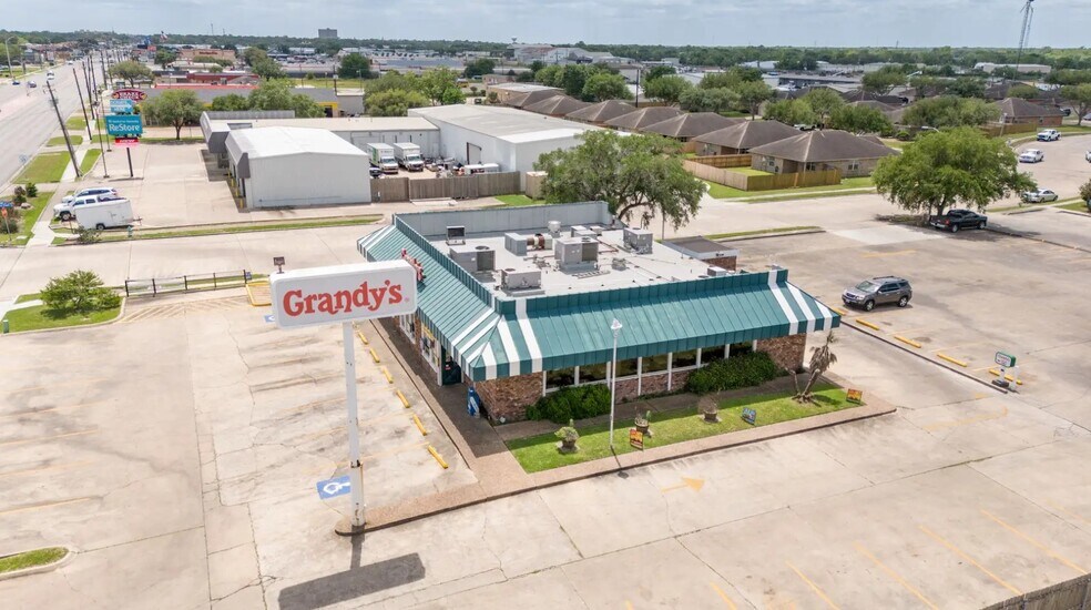 More Photos Of 4201 N Navarro St, Victoria Fast Food For Sale