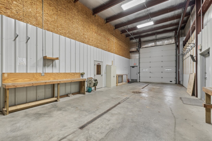 More Photos Of 3601 Patch St, Stevens Point Industrial For Lease