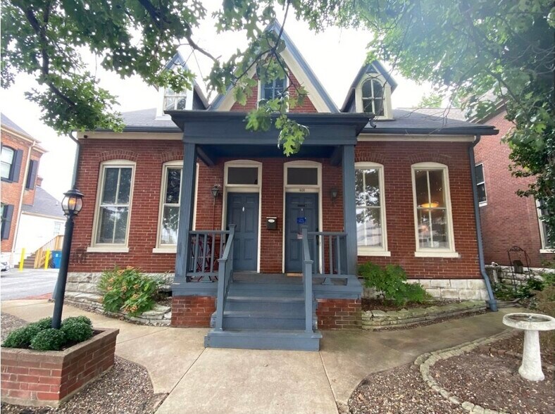 Primary Photo Of 408 Jefferson St, Saint Charles Office For Sale