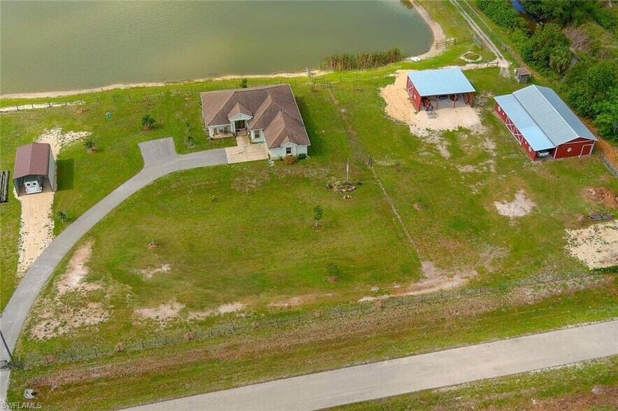 More Photos Of 2310 70th Ave NE, Naples Specialty For Sale