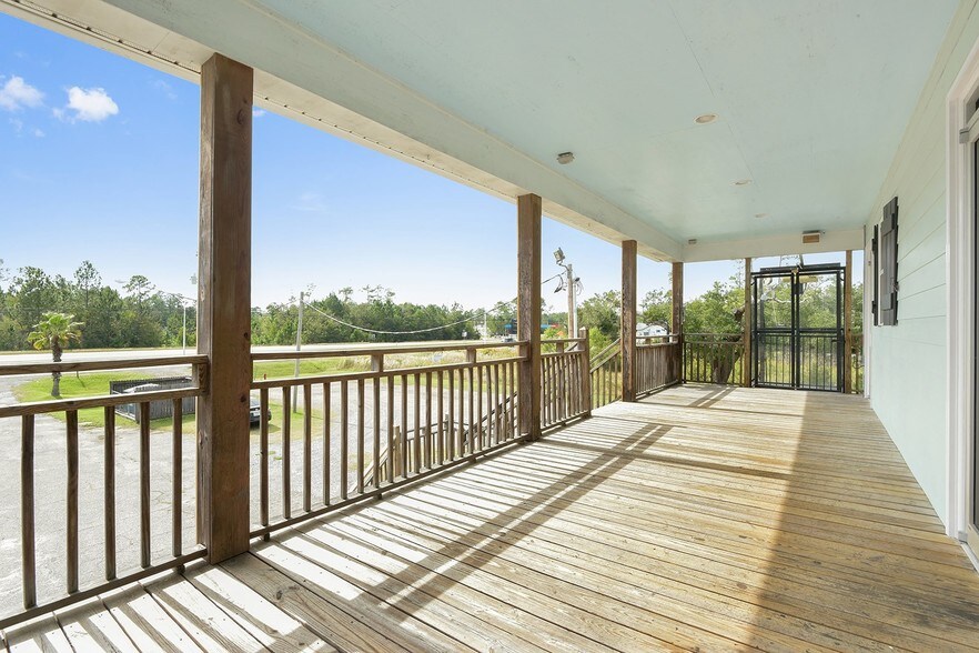 More Photos Of 10408 Highway 603, Bay Saint Louis Restaurant For Lease