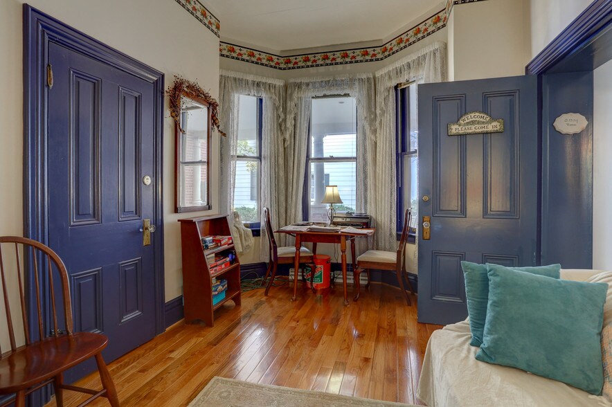 More Photos Of 62 E Main St, Lititz Hospitality For Sale