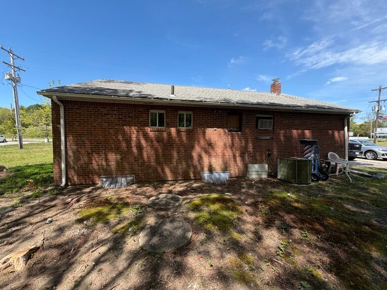 More Photos Of 7560 Post Rd, North Kingstown Land For Sale