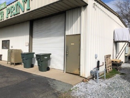 More Photos Of 11020 N State Highway 49, Martell Freestanding For Sale