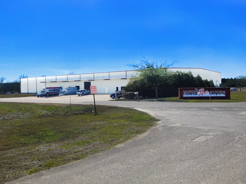 Primary Photo Of 435 Industrial Park Dr N, Demopolis Industrial For Lease