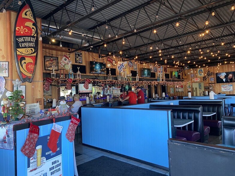 More Photos Of 3090 34th St N, Saint Petersburg Restaurant For Lease