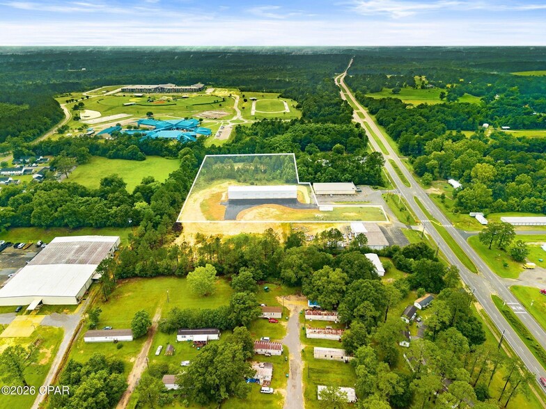More Photos Of 109 Industrial Dr, Bonifay Flex For Sale