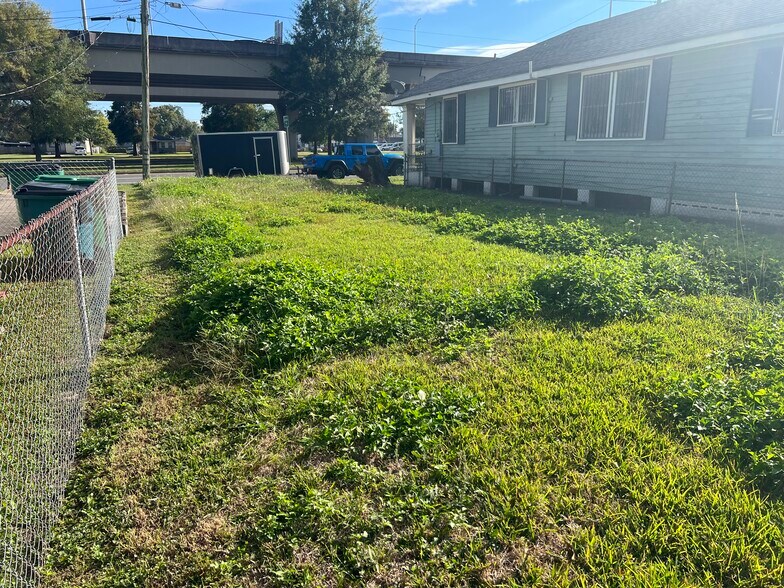 More Photos Of 921 Westbank expy, Gretna Land For Sale