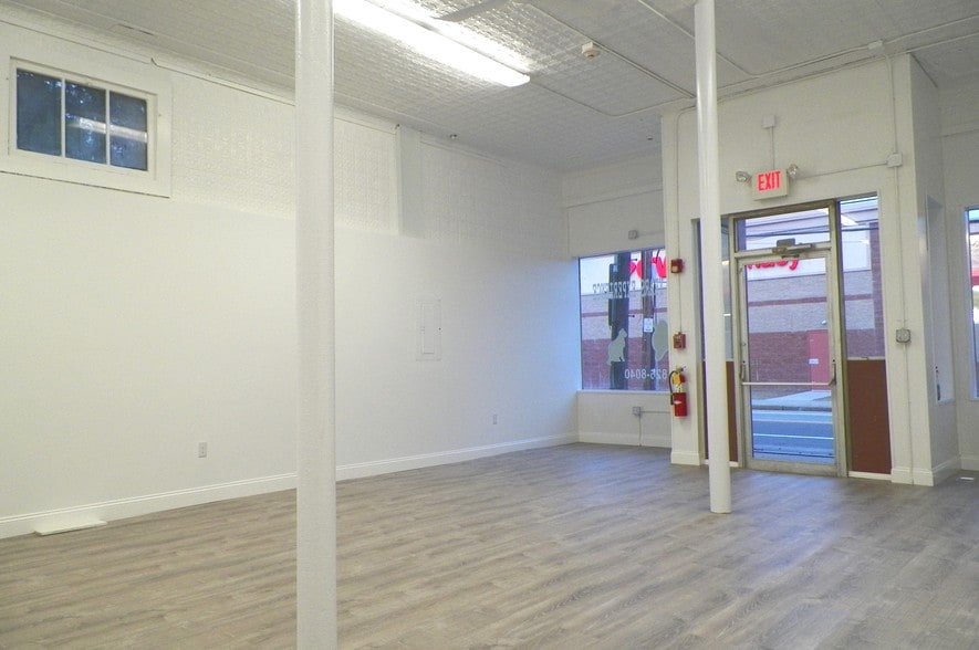More Photos Of 1285-1293 Main St, West Warwick Storefront Retail Office For Sale