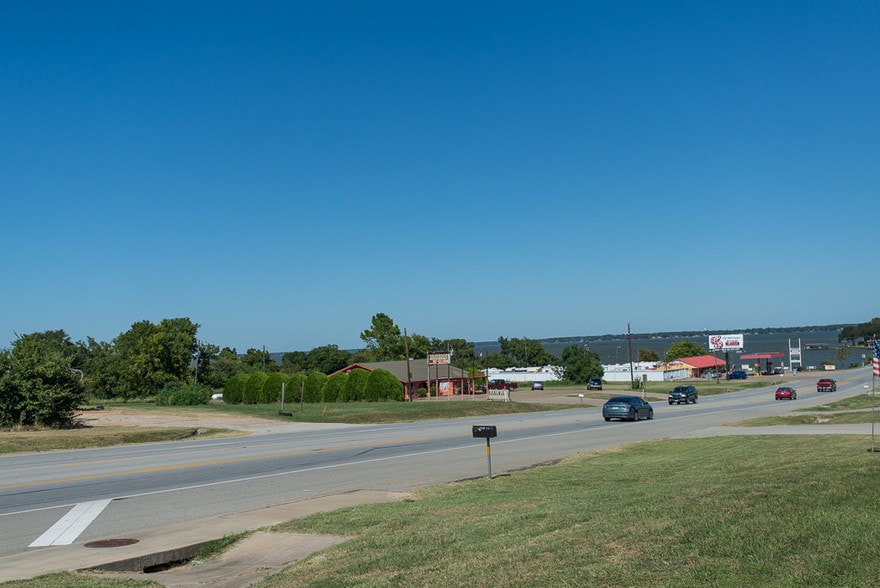 More Photos Of 1001 E Cedar Creek Pky, Seven Points Office For Sale