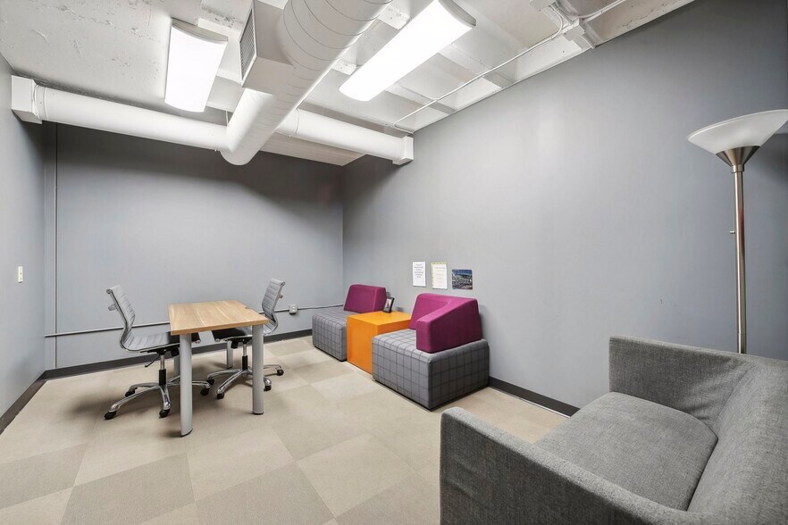 More Photos Of 2200 E Franklin Ave, Minneapolis Office For Lease