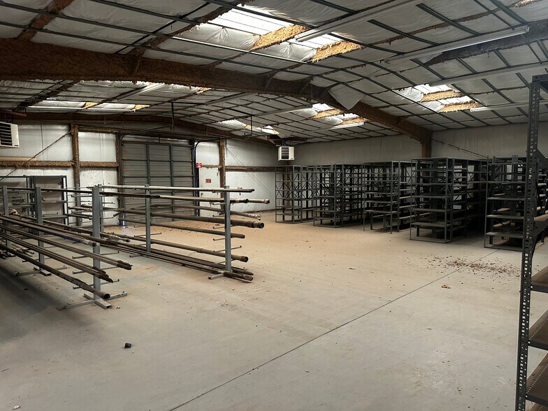 More Photos Of 601 Rex, Forsan Industrial For Sale