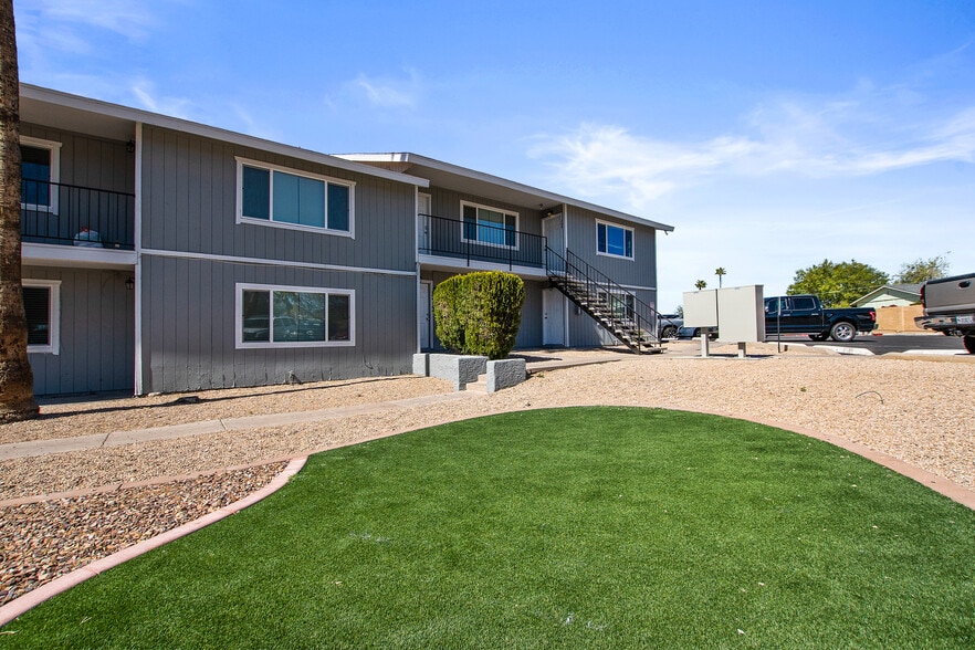 More Photos Of 1346 E Mountain View Rd, Phoenix Apartments For Sale