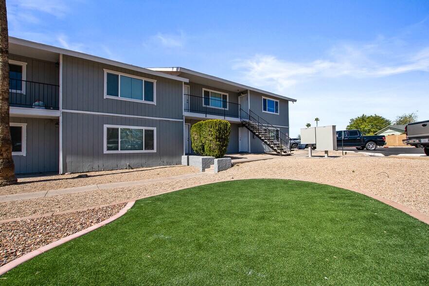 More Photos Of 1346 E Mountain View Rd, Phoenix Apartments For Sale