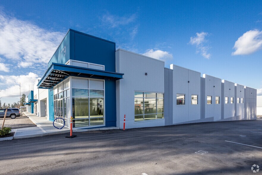 More Photos Of 31779 King Rd, Abbotsford Service For Sale
