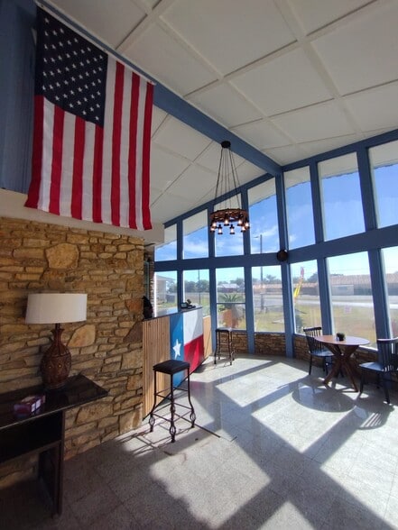 More Photos Of 3307 US Highway 90A E, Gonzales Hotel For Sale