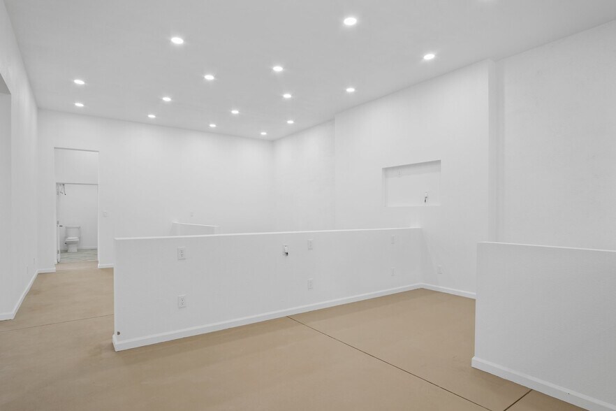 More Photos Of 7490 Lander Ave, Hilmar Office Residential For Sale