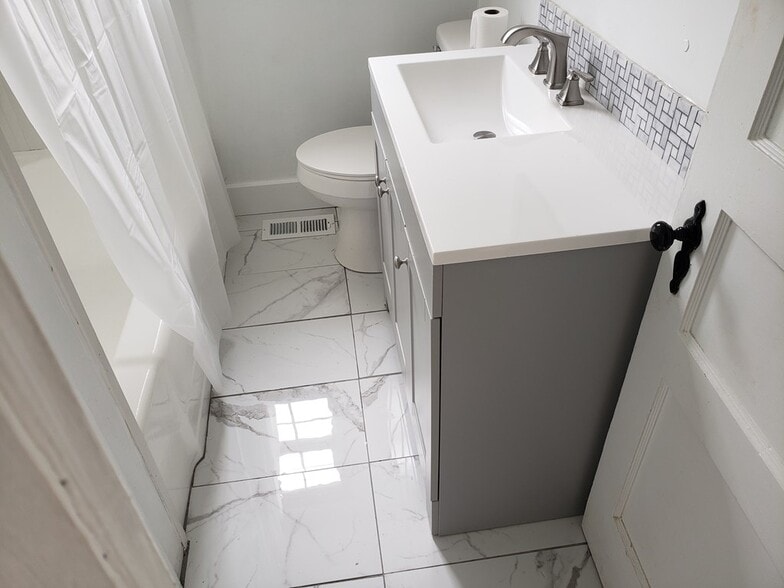 More Photos Of 260 Academy St, Halifax Apartments For Sale