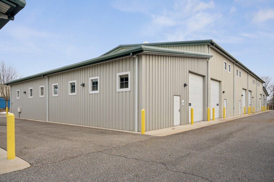 More Photos Of , Southampton Industrial For Sale