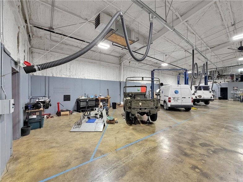 More Photos Of 428 Anchor St, Corpus Christi Industrial For Lease