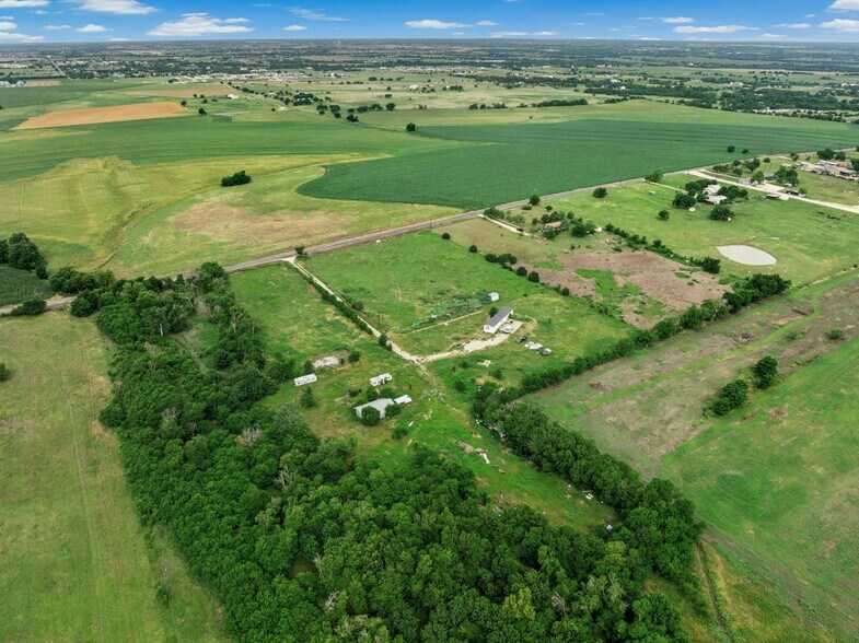 More Photos Of 2655 County Road 130, Hutto Land For Sale