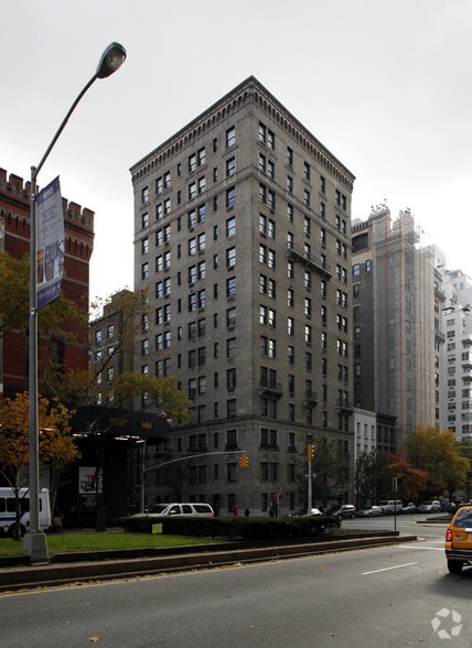 More Photos Of 635 Park Ave, New York Apartments For Sale
