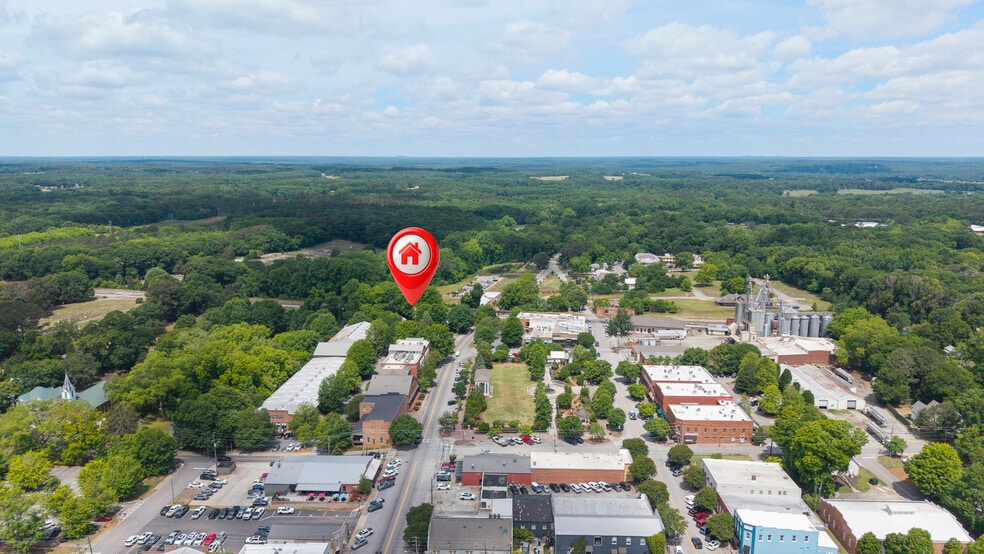 More Photos Of 226 W Washington St, Madison Freestanding For Sale